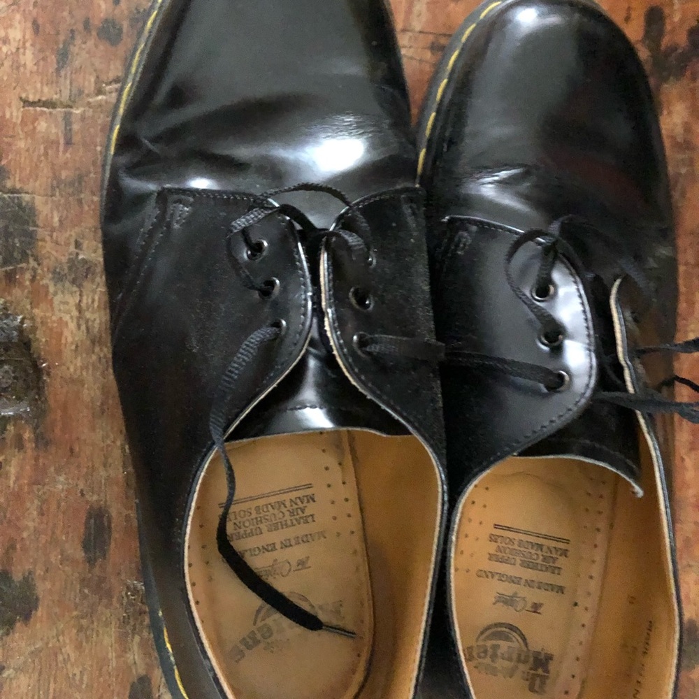 Awesome condition original DR. MARTENS men’s 11